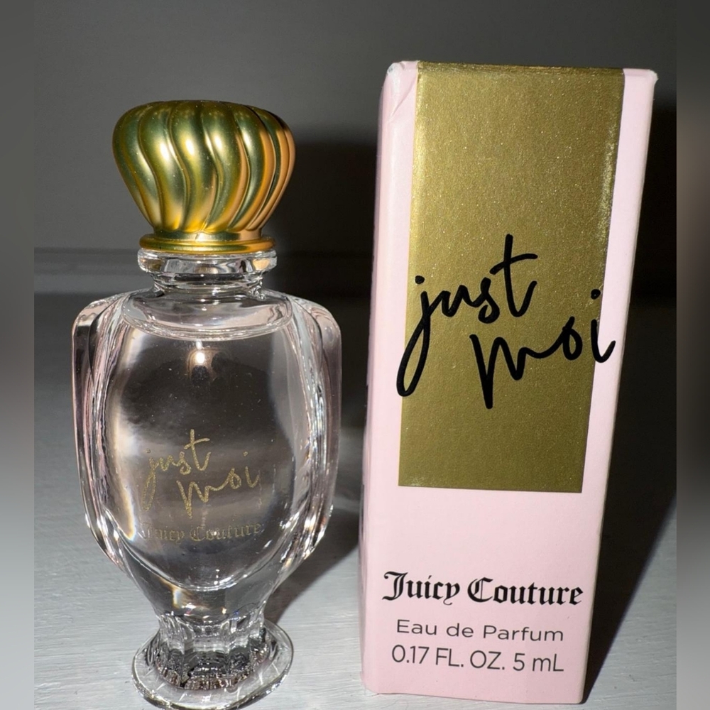 🧙‍♀️Scent Idea🧙‍♀️BNIB Juicy Couture 0.17 OZ EDP JUST MOI Travel Size Splash!